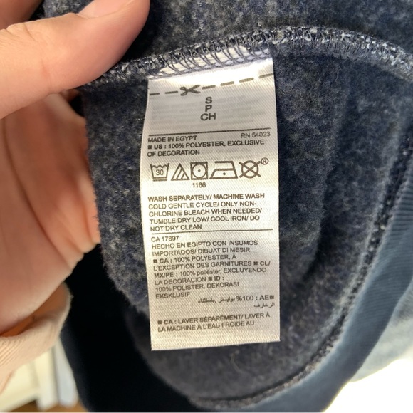 Old Navy Men’s Gray and Blue Textured Minimalist Zip Up Bomber Jacket Like New - Picture 8 of 8